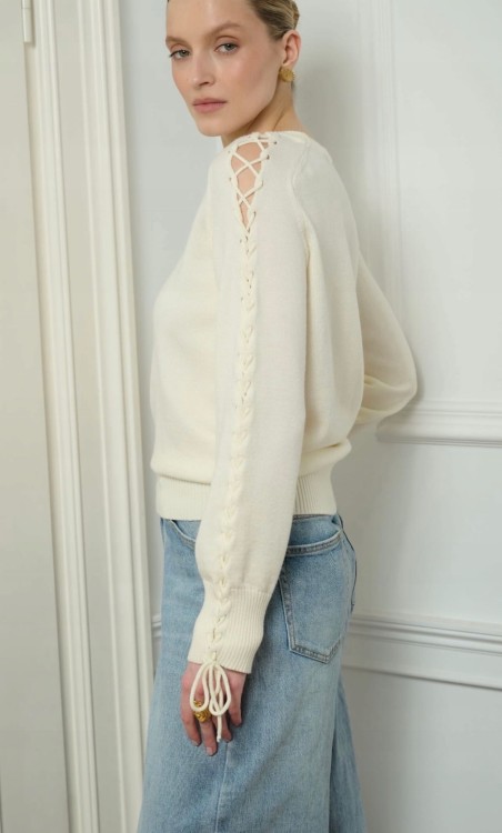 SWETER-Z-WIAZANIEM-LEMONADA-KREMOWY.jpg