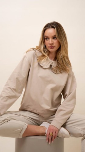 BLUZA-LEMONADA-Z-KOLNIERZEM-Z-FALBANKA-BEZOWA-Marka-Lemonada.jpg