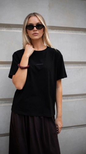 T-SHIRT-BASIC-LEMONADA-CZARNY-Marka-Lemonada.jpg