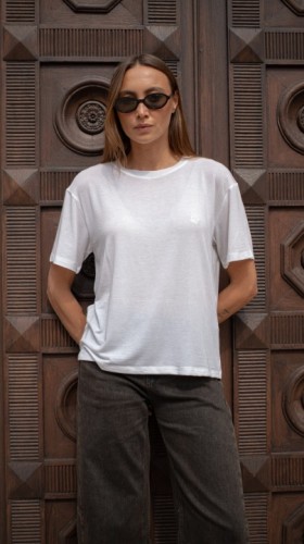 T-SHIRT-BASIC-LOGO-LEMONADA-Marka-Lemonada.jpg